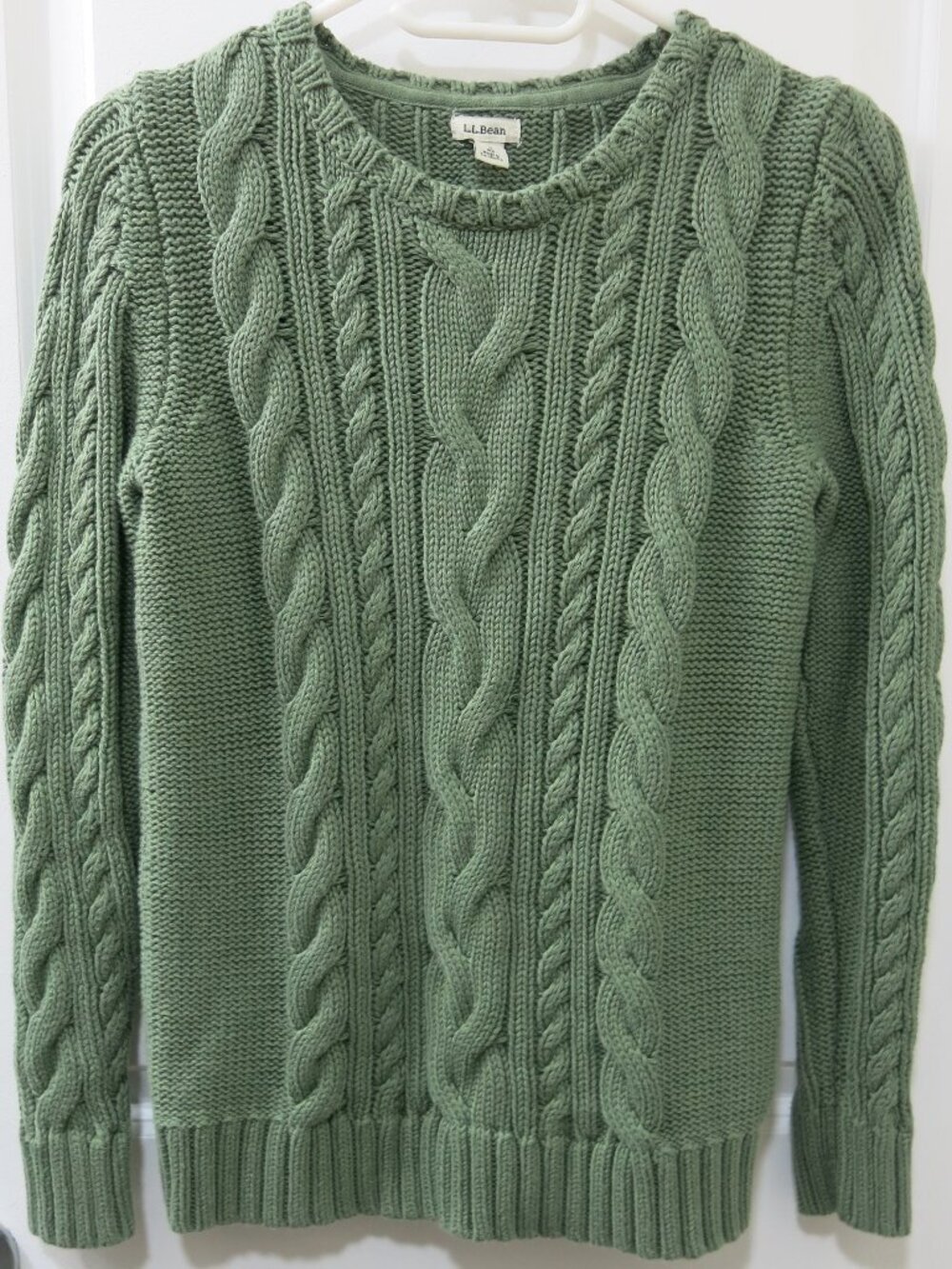 L.L. Bean Long Sleeve Cable Knit Crew Neck Fisherman Style Sweater - Size Small